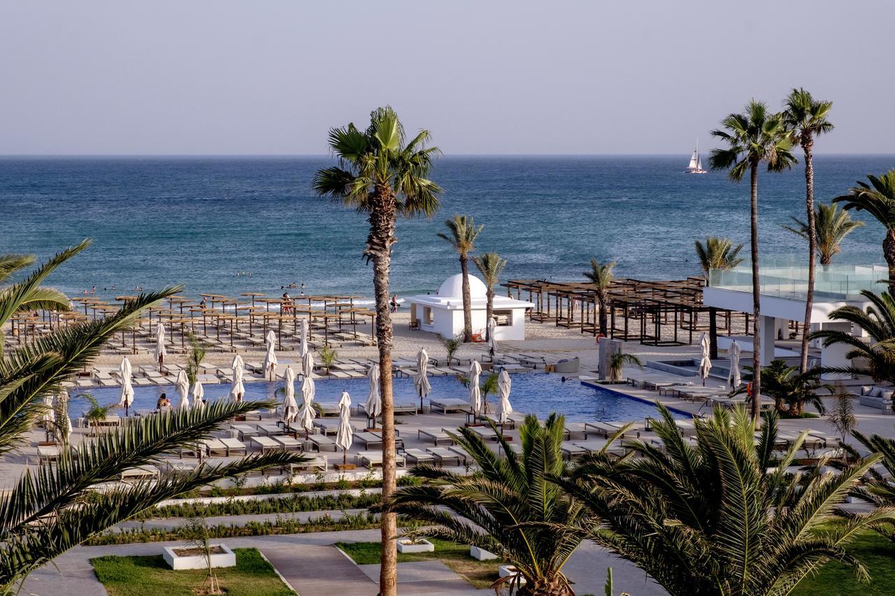 Les Orangers Garden Villas And Bungalows Ultra All Inclusive Хамамет Екстериор снимка The beach at the Royal Beach Palace