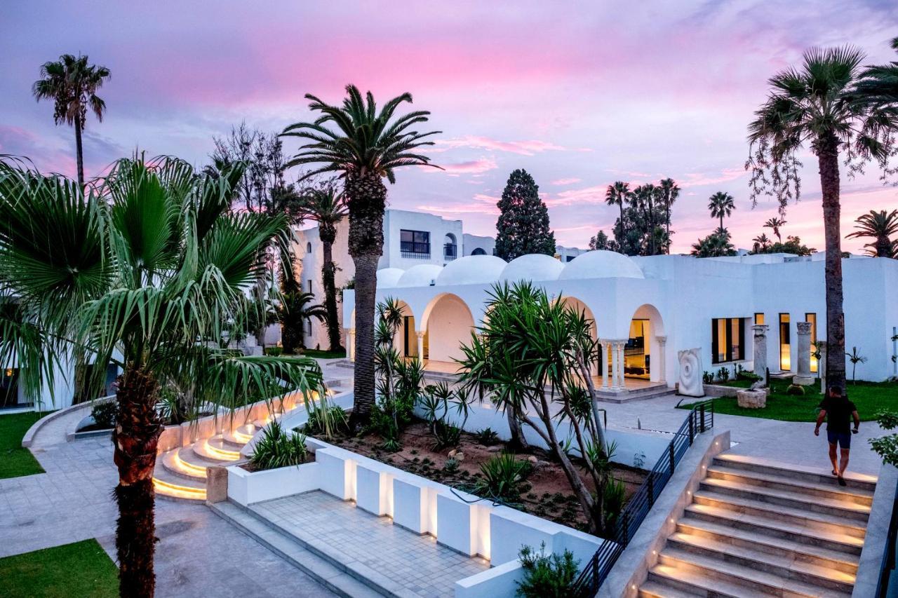 Les Orangers Garden Villas And Bungalows Ultra All Inclusive Хамамет Екстериор снимка The hotel at sunset